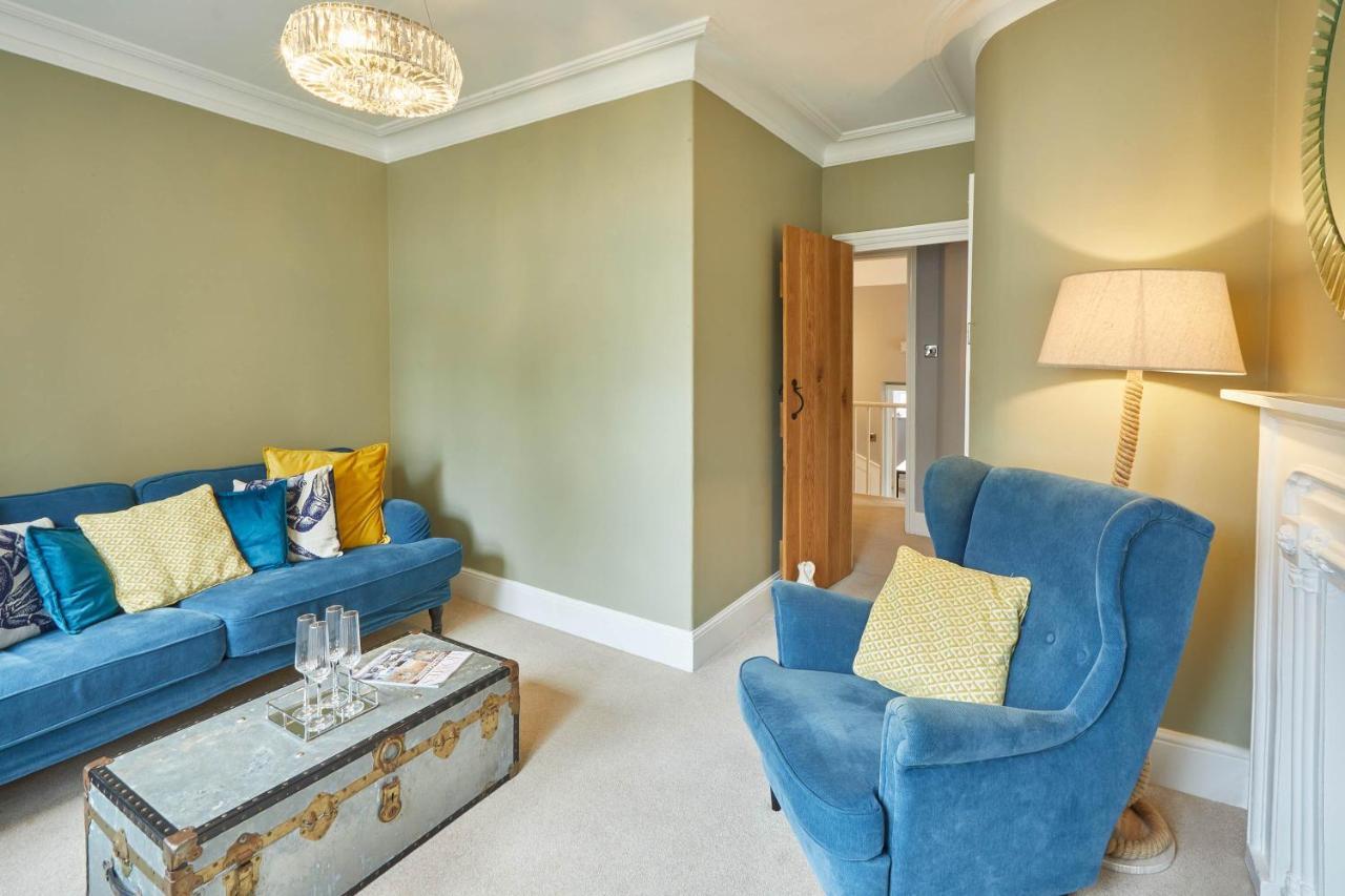 Host & Stay - Henderson House Whitby Esterno foto