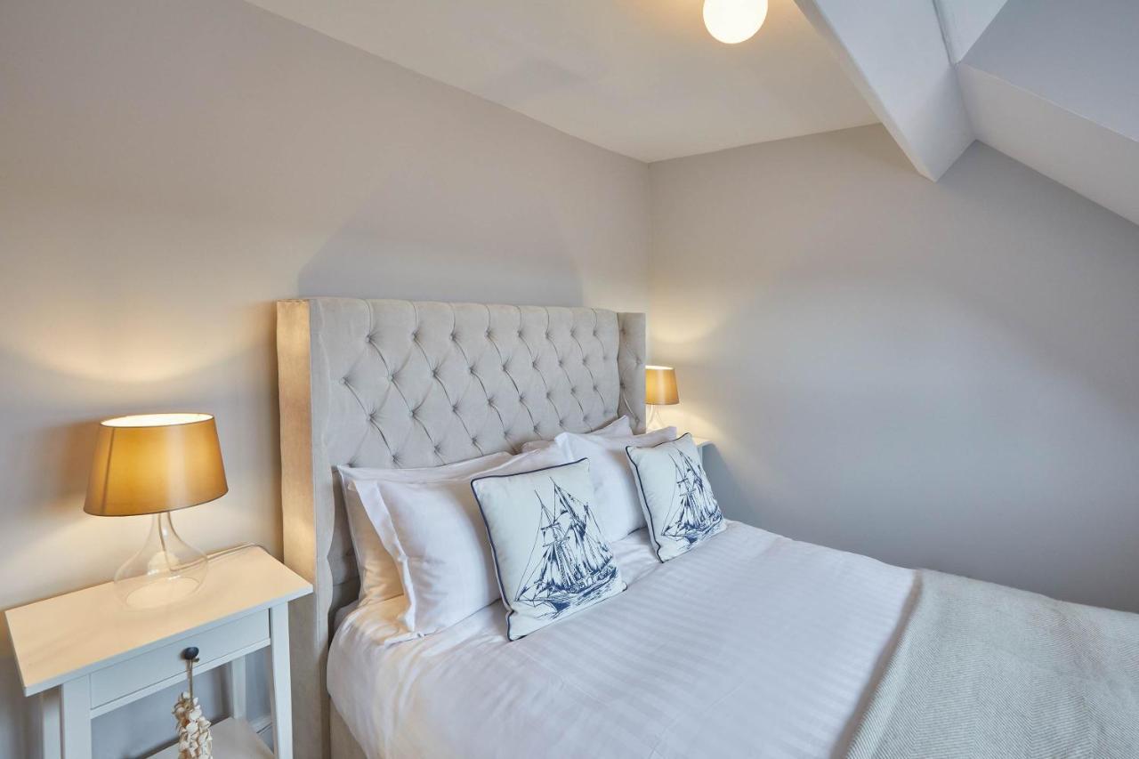 Host & Stay - Henderson House Whitby Esterno foto
